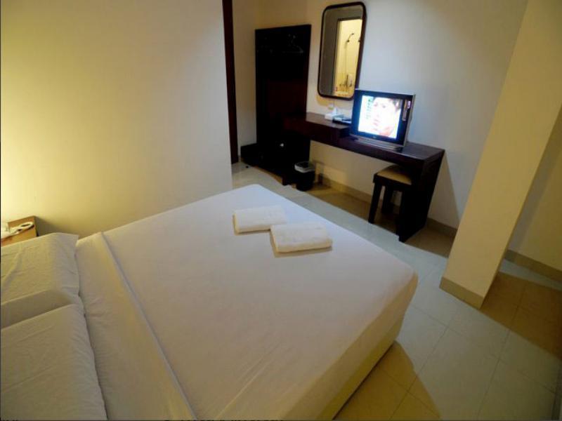 Lovina Inn - Nagoya Batam 外观 照片